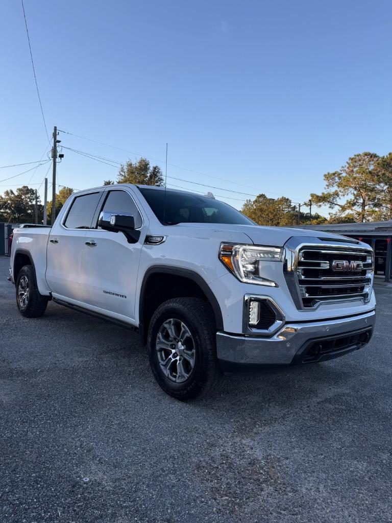 2019 GMC Sierra 1500 SLT's photo